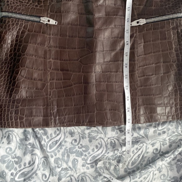 Alexander Wang crocodile skin design 100% calf skin sleeveless blouse, Size 10 - Picture 8 of 8